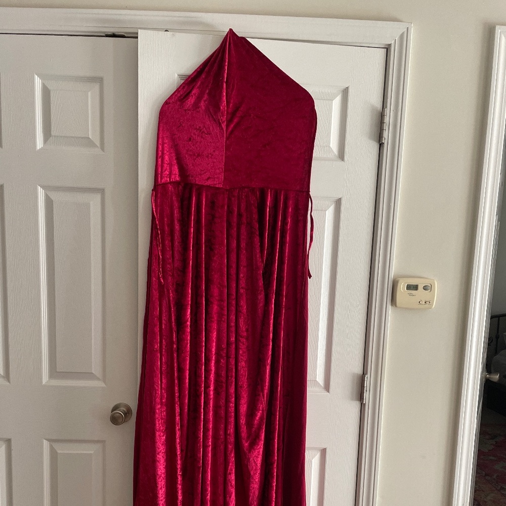 Long Cape
